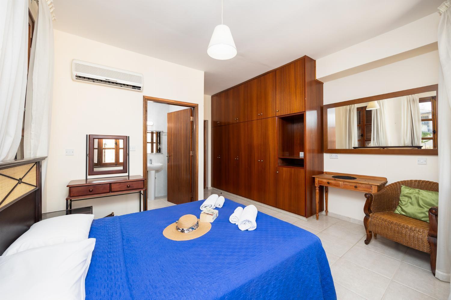 Villa Irene Palace Paphos 外观 照片